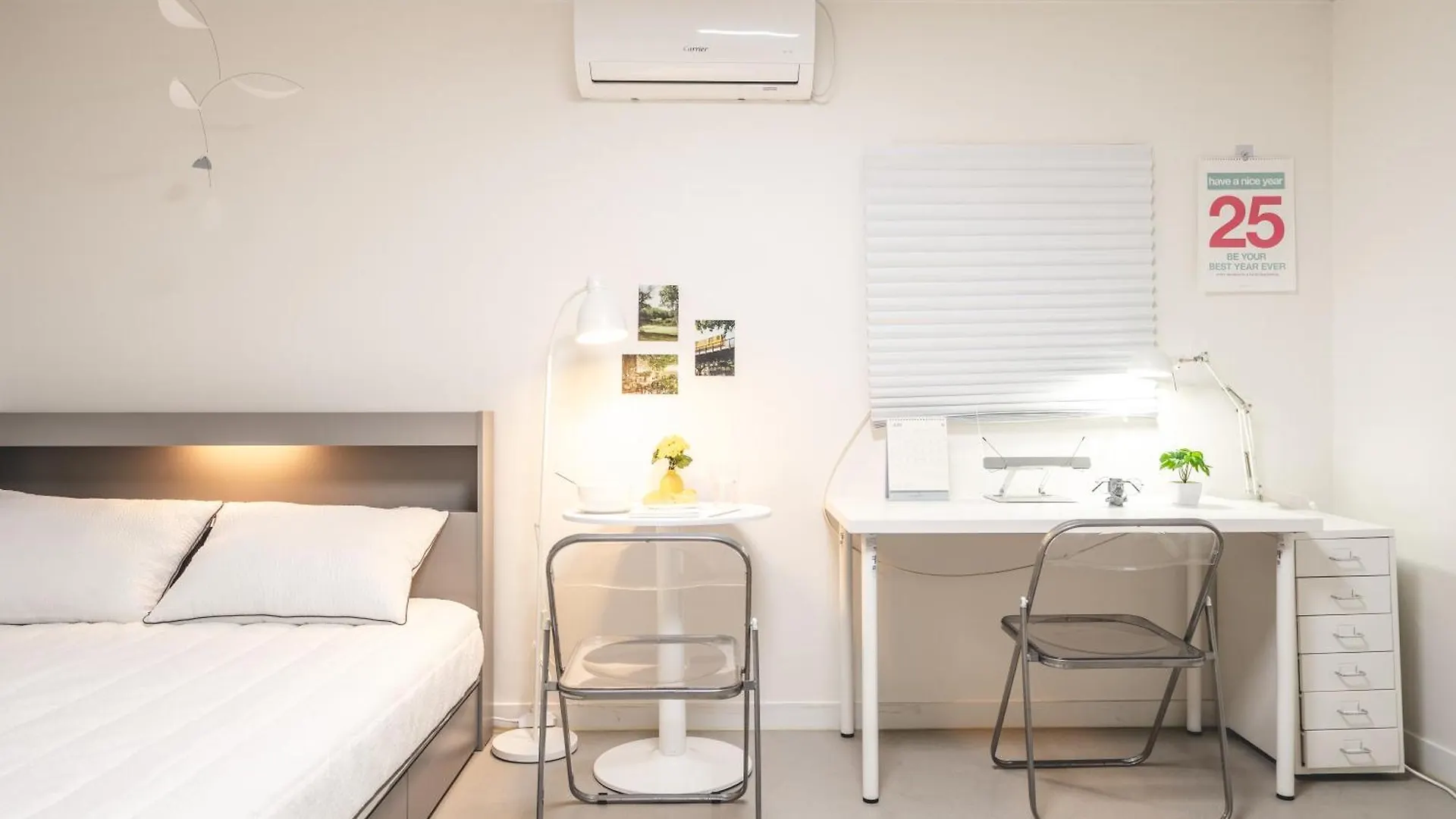A Serene Gray Retreat Seoel Appartement